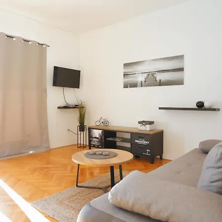 Apartment Stanici 2764a *